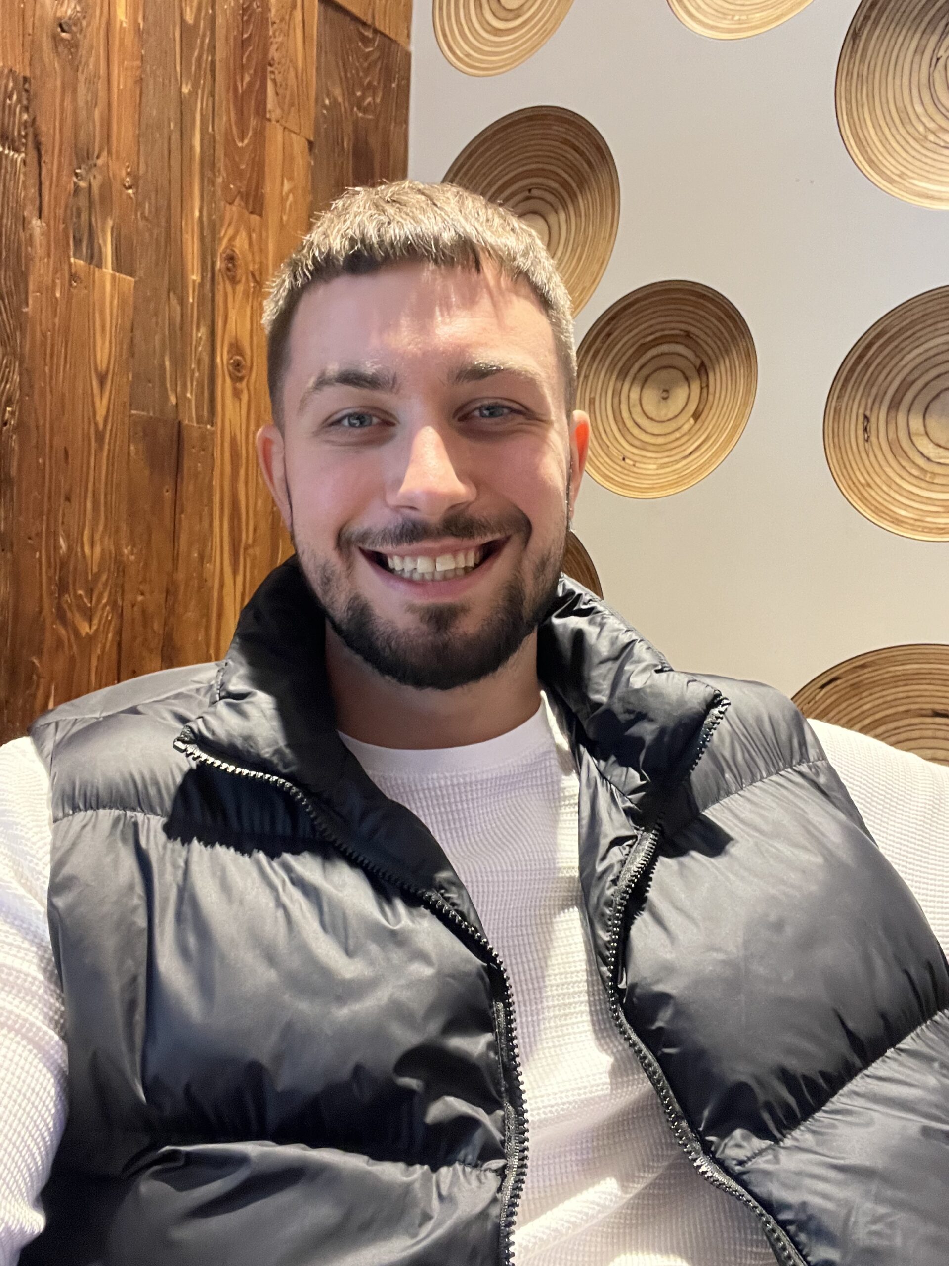 Royal Astro – personal birth chart reader